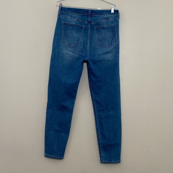 KENDALL + KYLIE Kontour High Rise Skinny Jeans | Size 31 - Picture 3 of 10